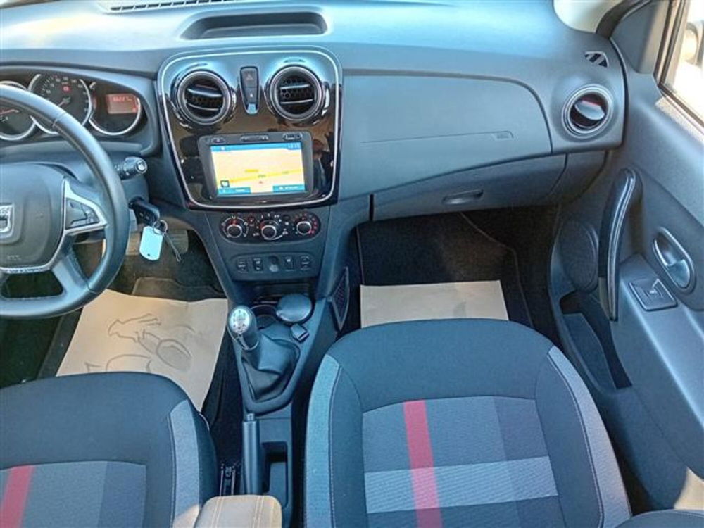 Dacia Sandero usata a Firenze (9)