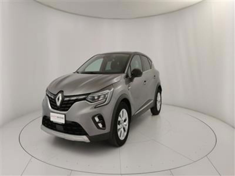 Renault Captur TCe 100 CV GPL FAP Intens  del 2021 usata a Bari