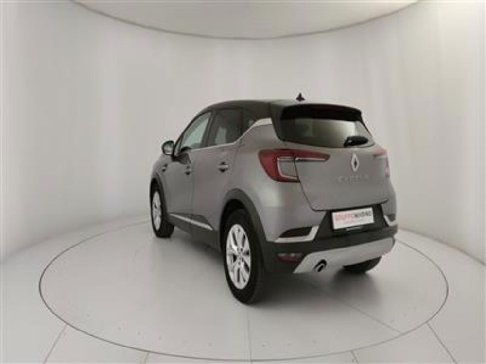 Renault Captur usata a Bari (5)