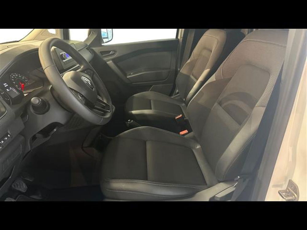 Renault Kangoo Furgone nuova a Firenze (9)