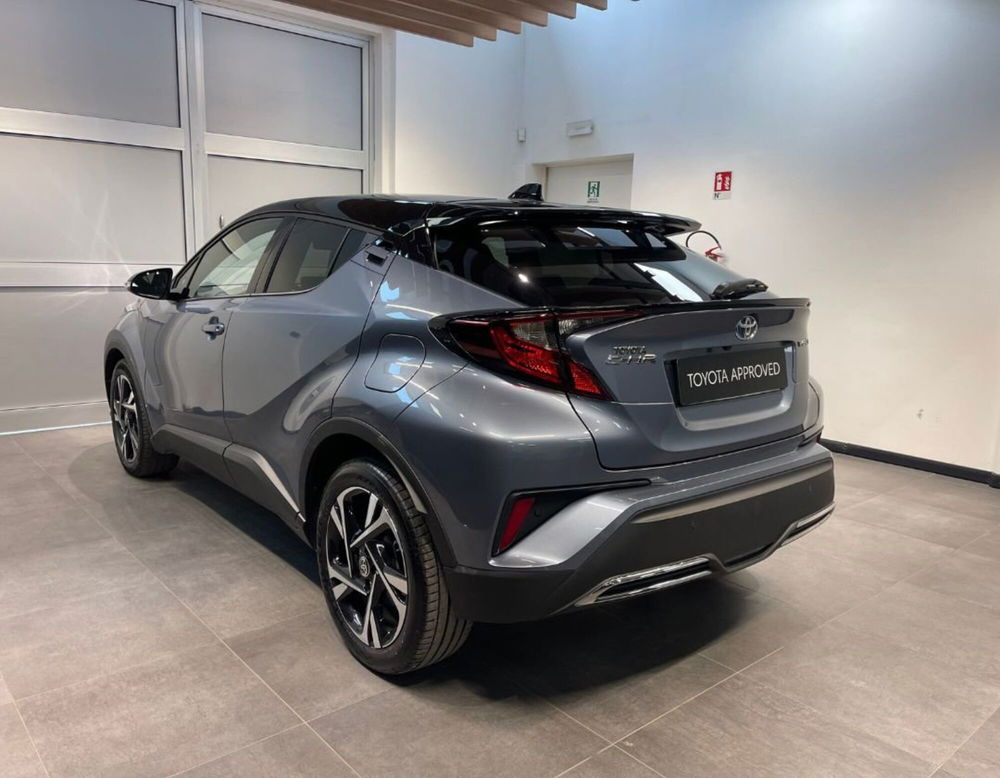 Toyota Toyota C-HR usata a Ferrara (17)