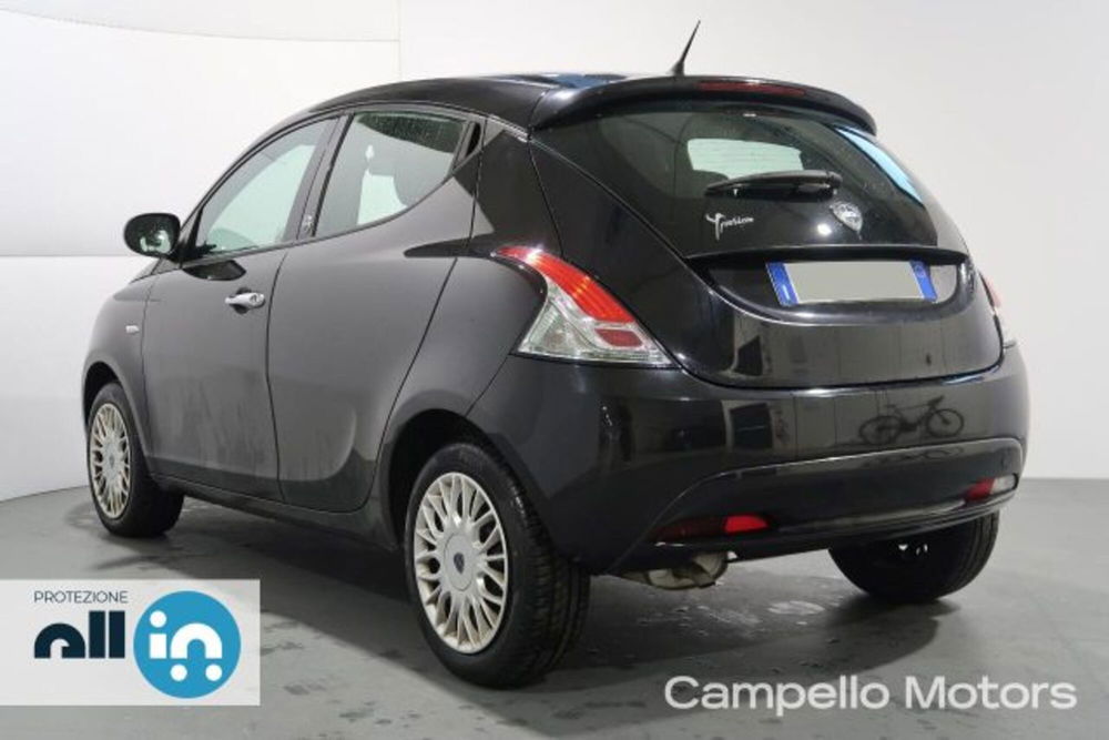 Lancia Ypsilon usata a Venezia (3)