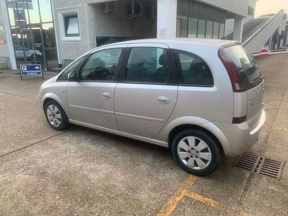 Opel Meriva usata a Roma (10)