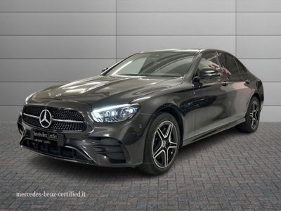 Mercedes-Benz Classe E 300 de Auto EQ-Power Premium  del 2020 usata a Manocalzati