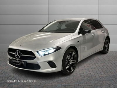 Mercedes-Benz CLA 250 e Automatic Plug-in hybrid Sport del 2022 usata a Manocalzati