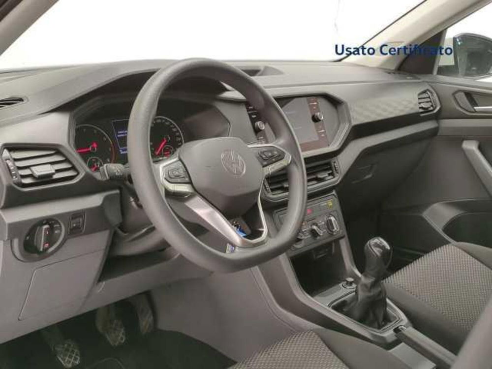 Volkswagen T-Cross usata a Avellino (10)