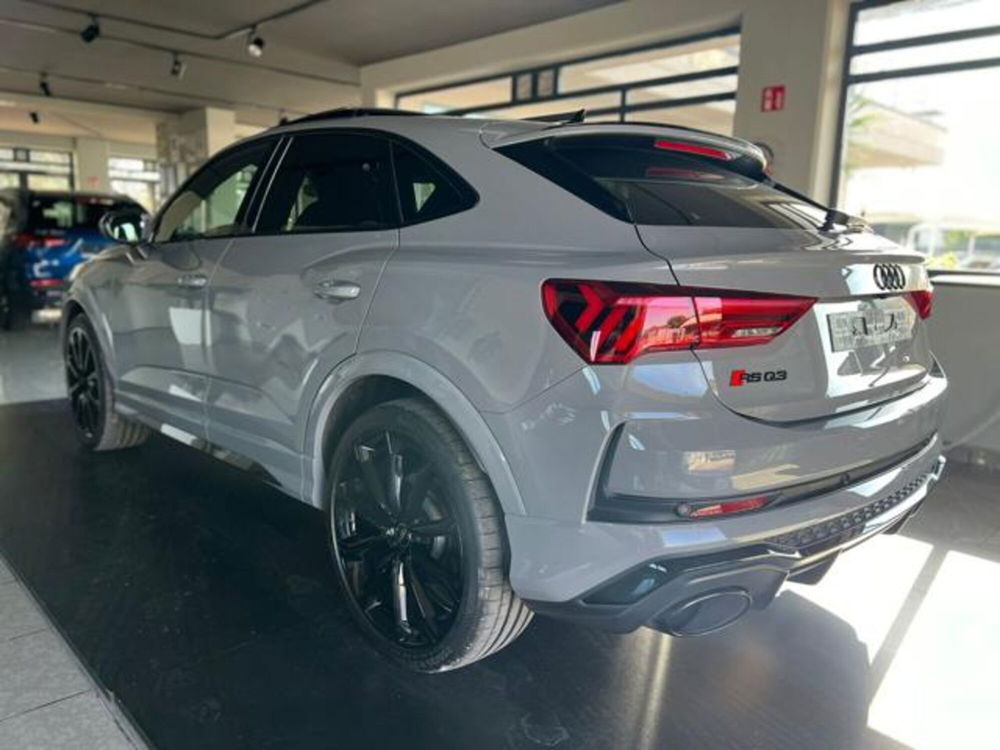 Audi RS Q3 Sportback usata a Napoli (4)