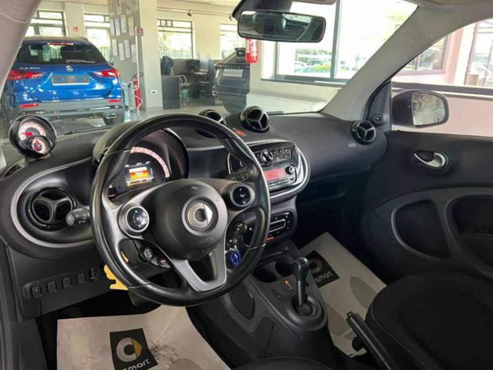 smart Fortwo usata a Napoli (8)