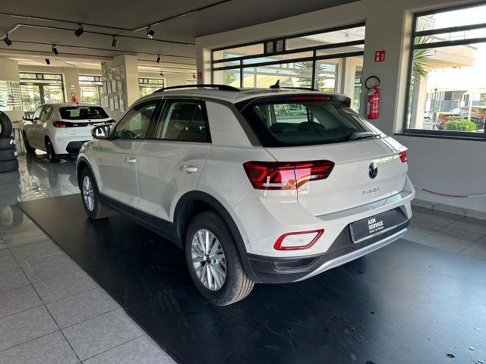 Volkswagen T-Roc usata a Napoli (4)