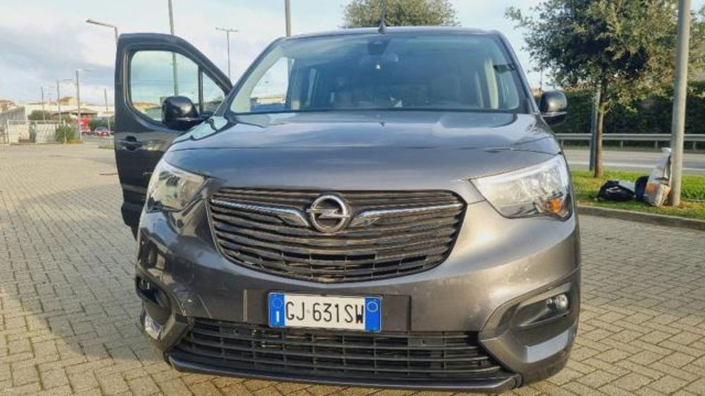 Opel Combo-e Life usata a Savona