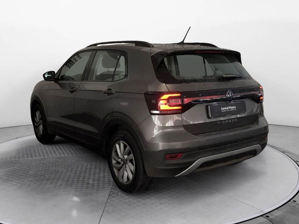 Volkswagen T-Cross usata a Torino (5)