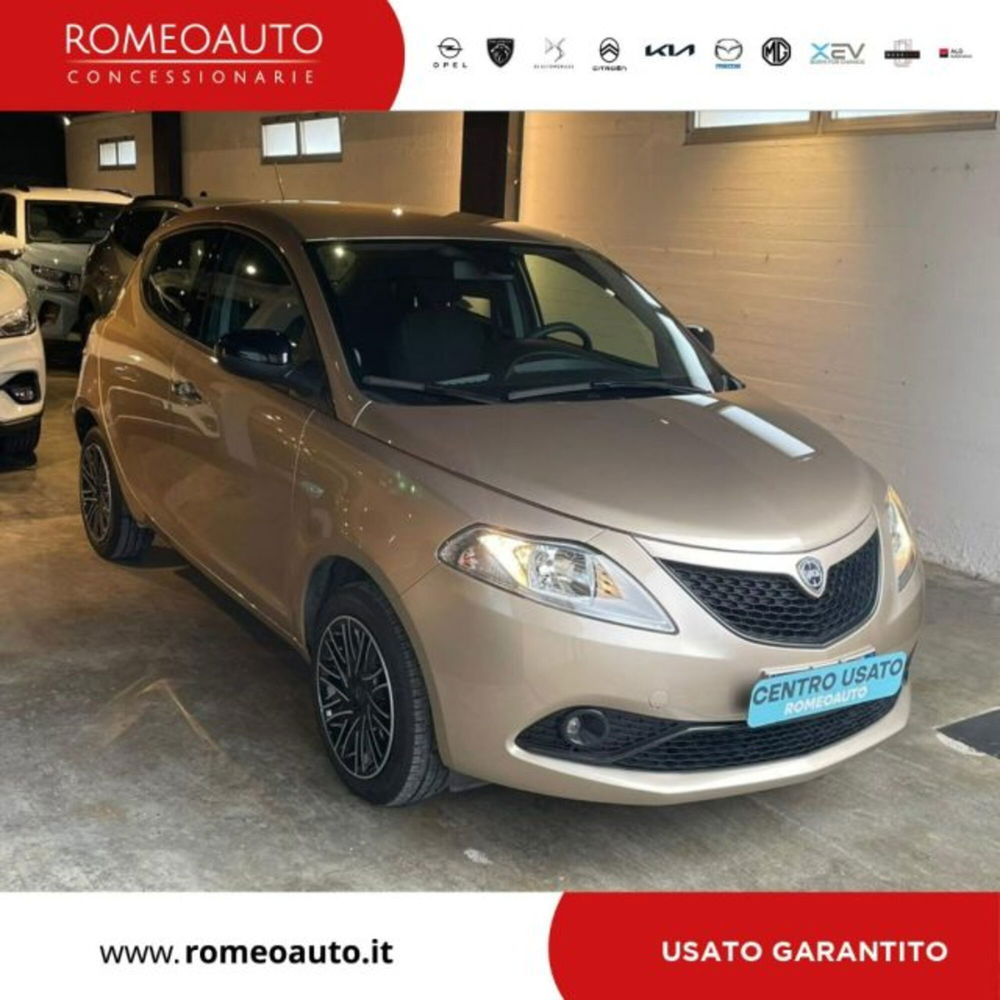 Lancia Ypsilon usata a Perugia