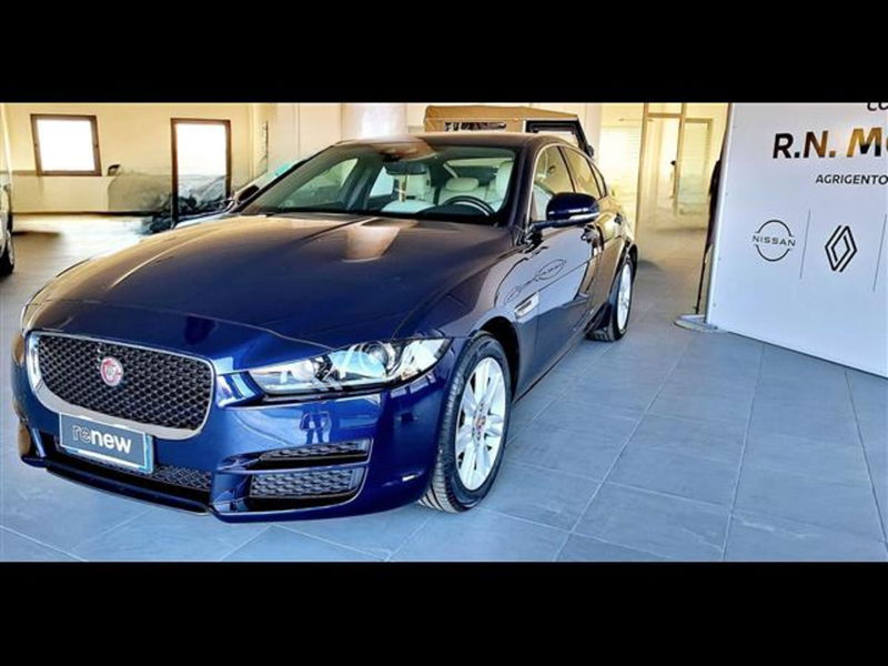 Jaguar XE 2.0 D Turbo 180 CV AWD aut. Prestige  del 2017 usata a Agrigento