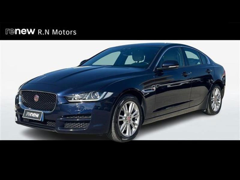 Jaguar XE 2.0 D Turbo 180 CV AWD aut. Prestige  del 2017 usata a Agrigento