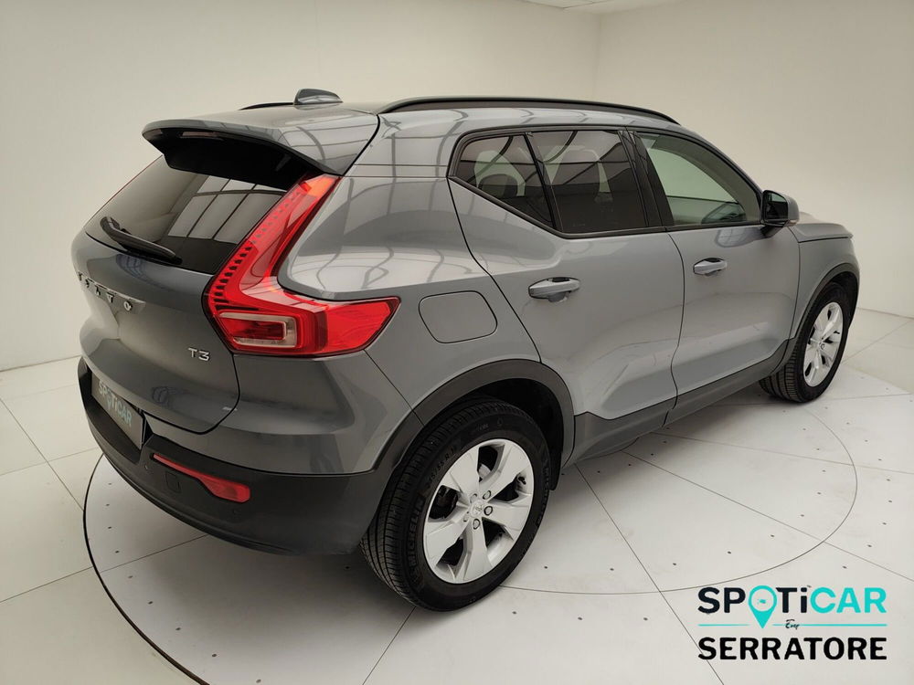 Volvo XC40 usata a Como (5)