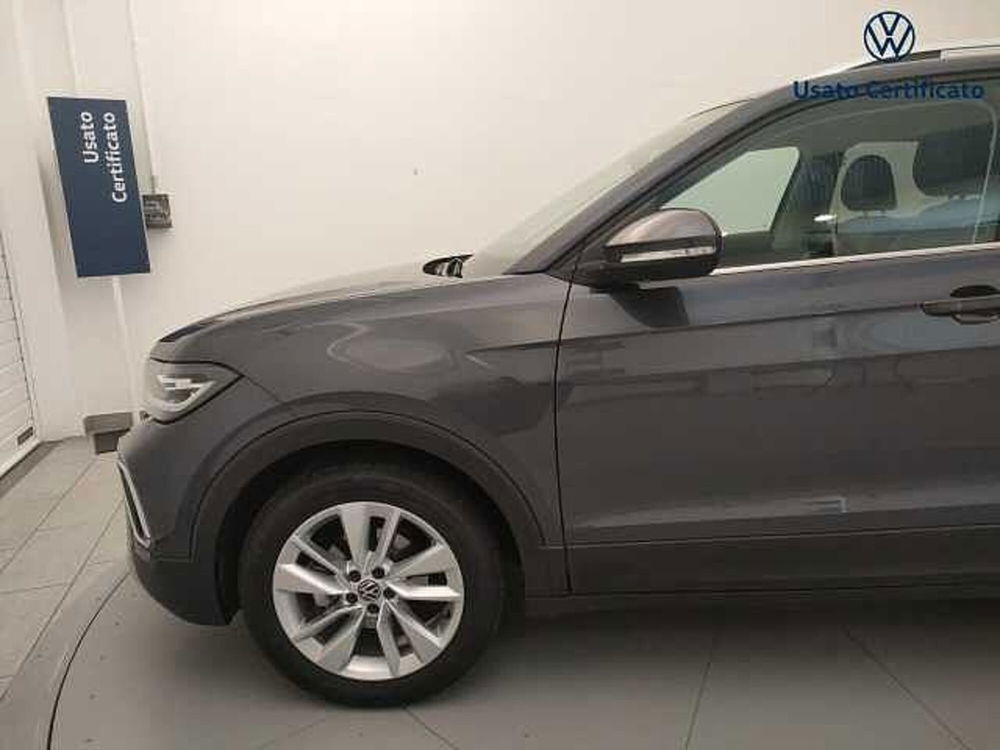 Volkswagen T-Cross usata a Varese (7)