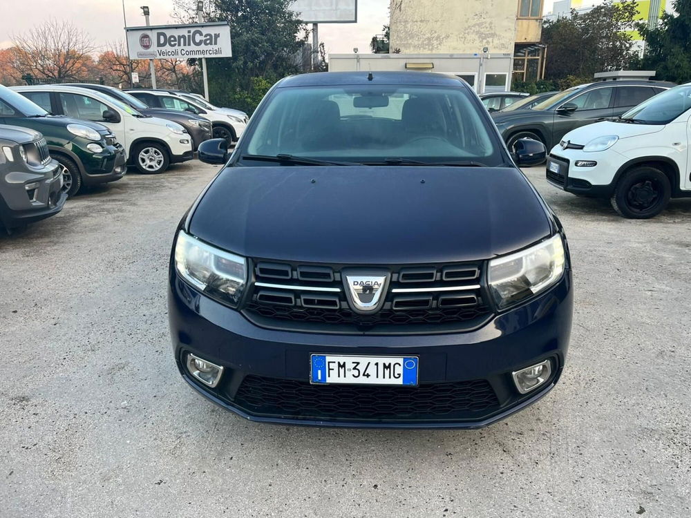 Dacia Sandero usata a Milano (2)