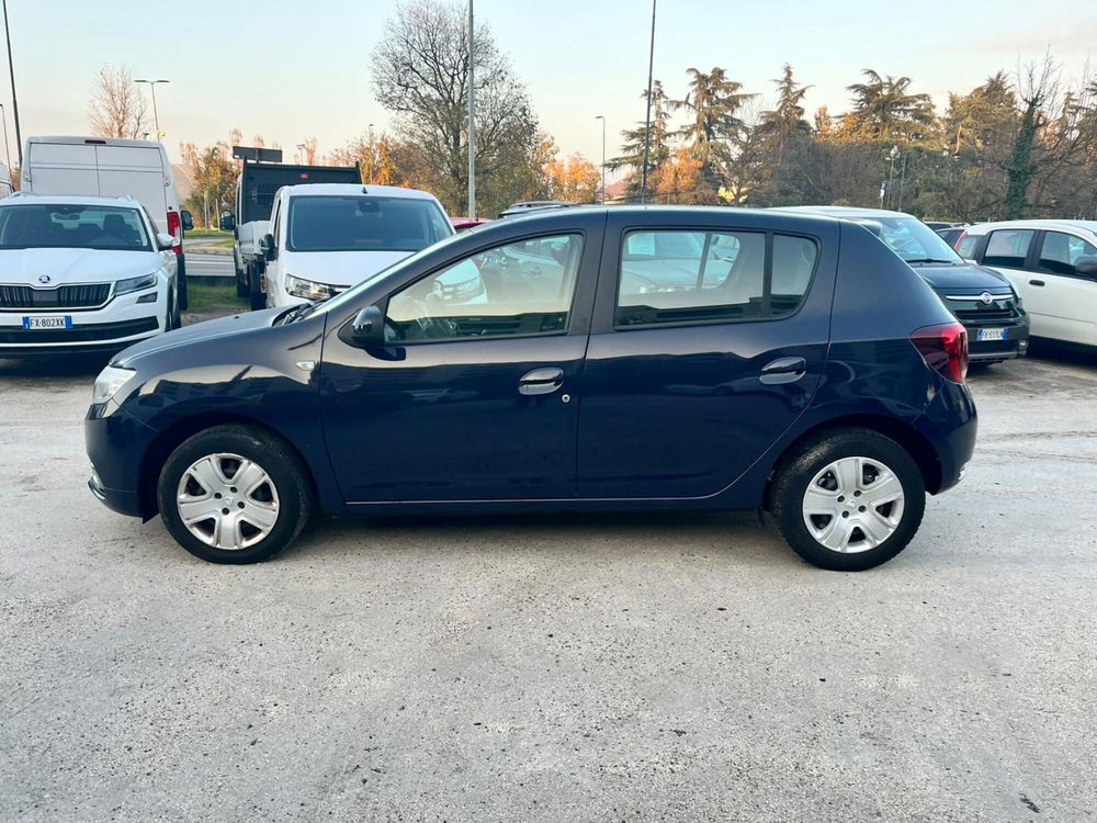 Dacia Sandero usata a Milano (4)