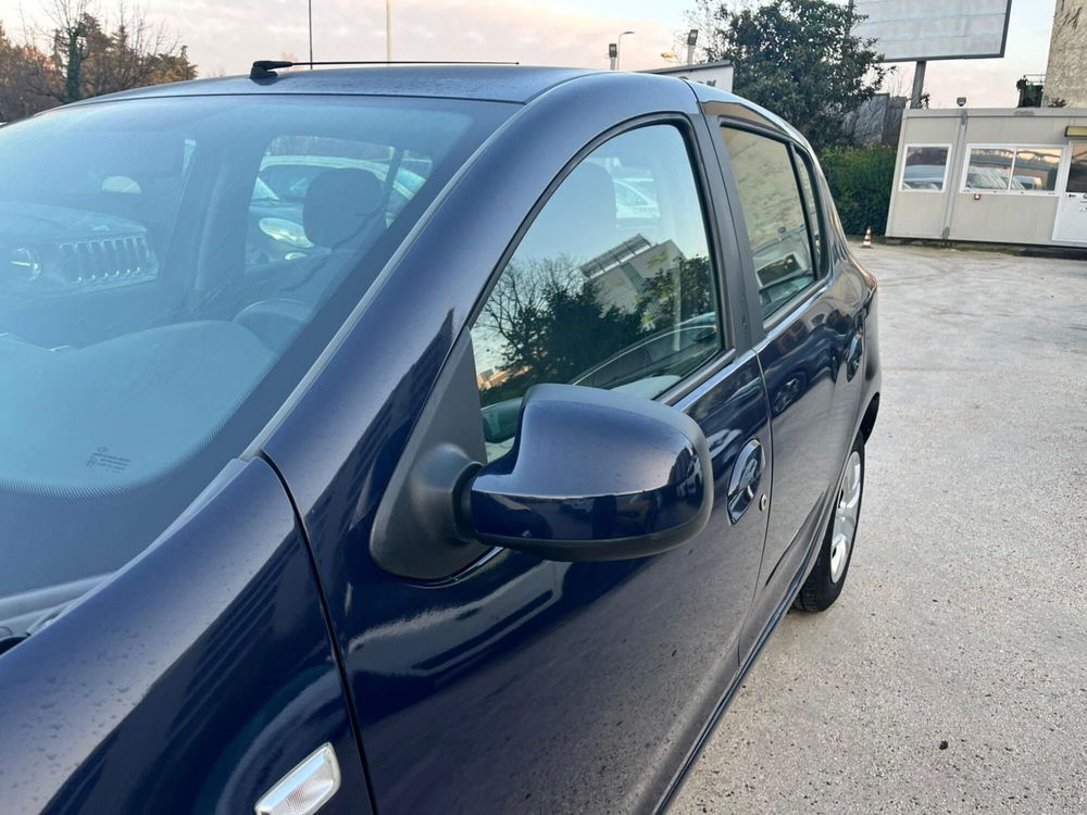 Dacia Sandero usata a Milano (6)