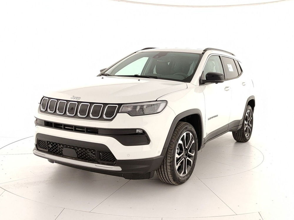 Jeep Compass nuova a Caserta (3)