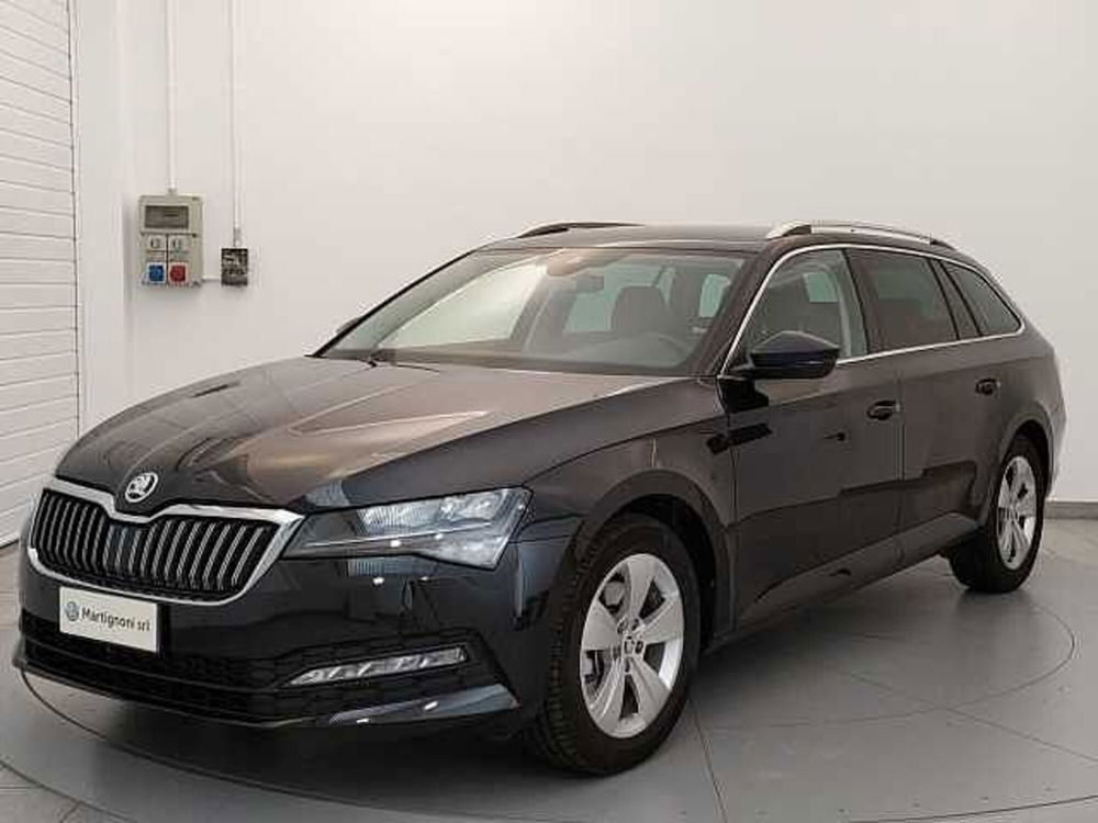 Skoda Superb Station Wagon usata a Varese