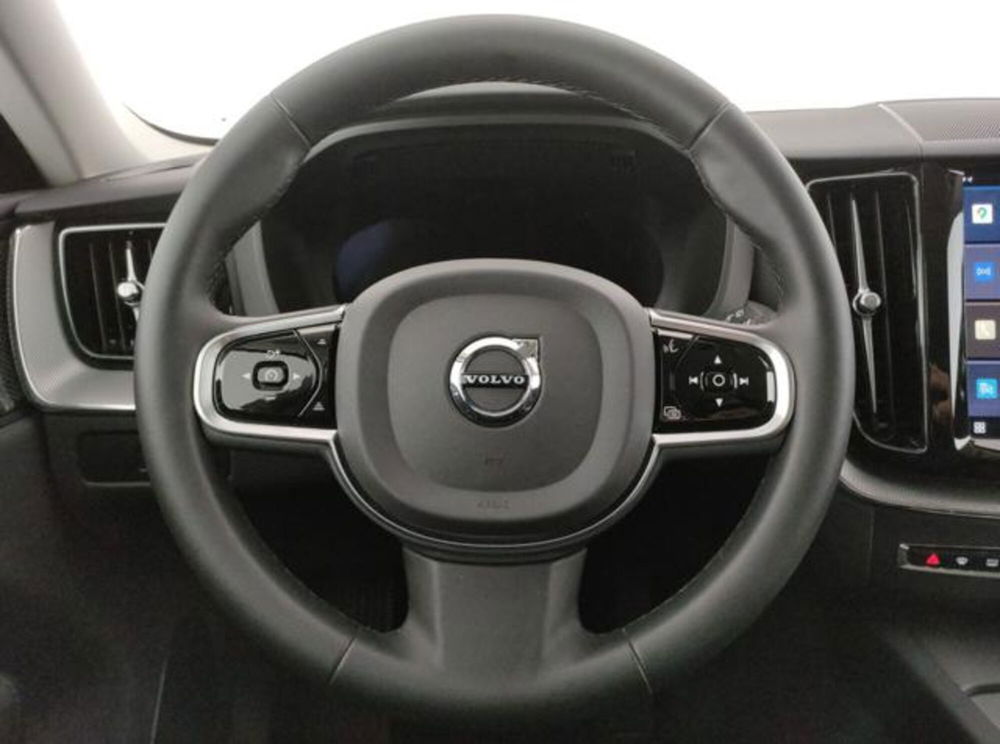 Volvo XC60 usata a Modena (17)