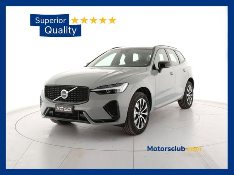 Volvo XC60 B4 automatico Plus Dark  nuova a Modena