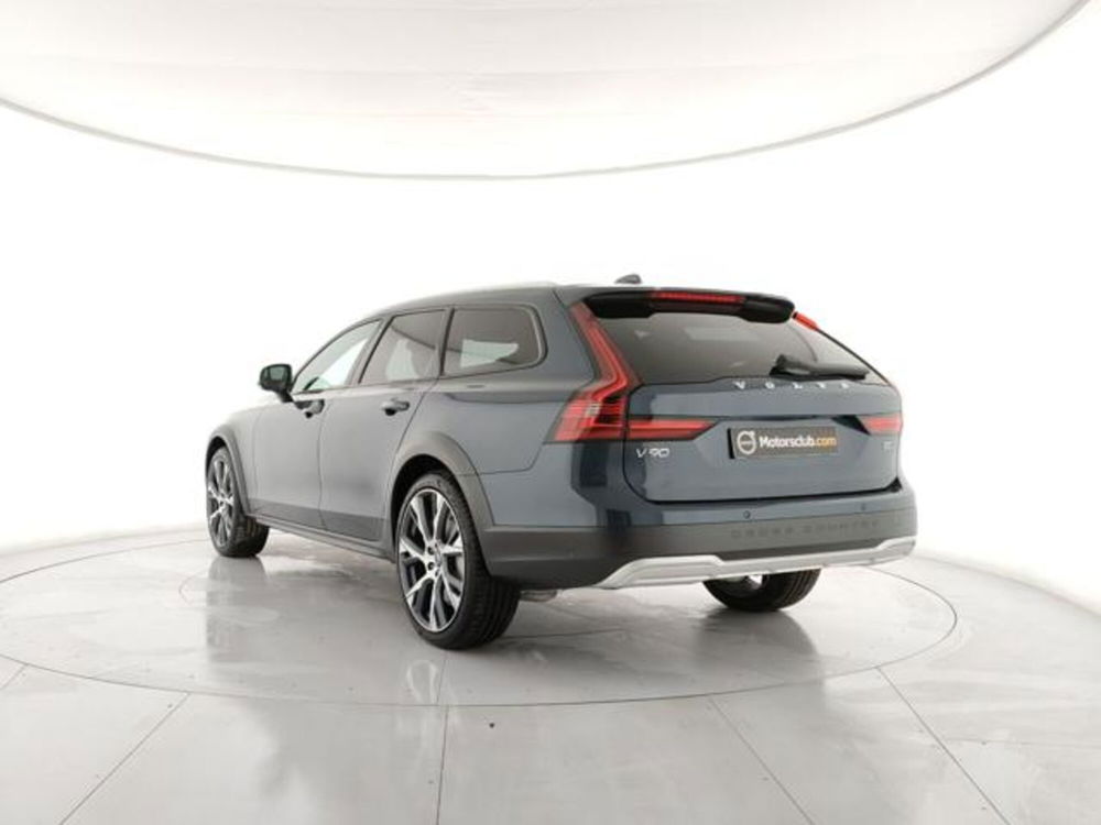 Volvo V90 Cross Country nuova a Modena (3)