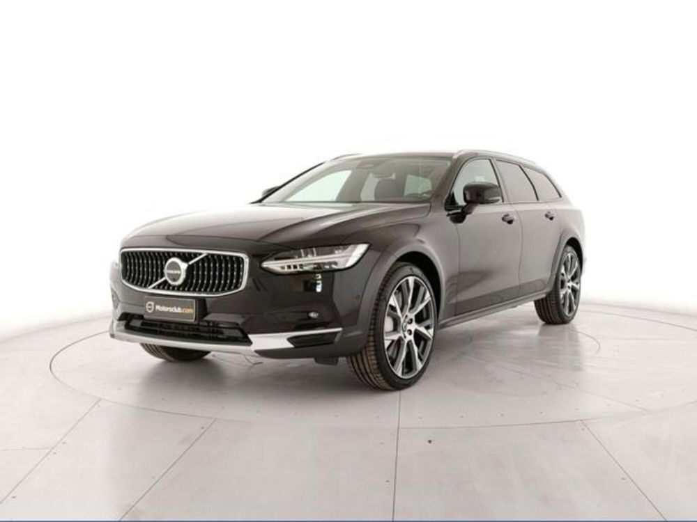 Volvo V90 Cross Country nuova a Modena (2)