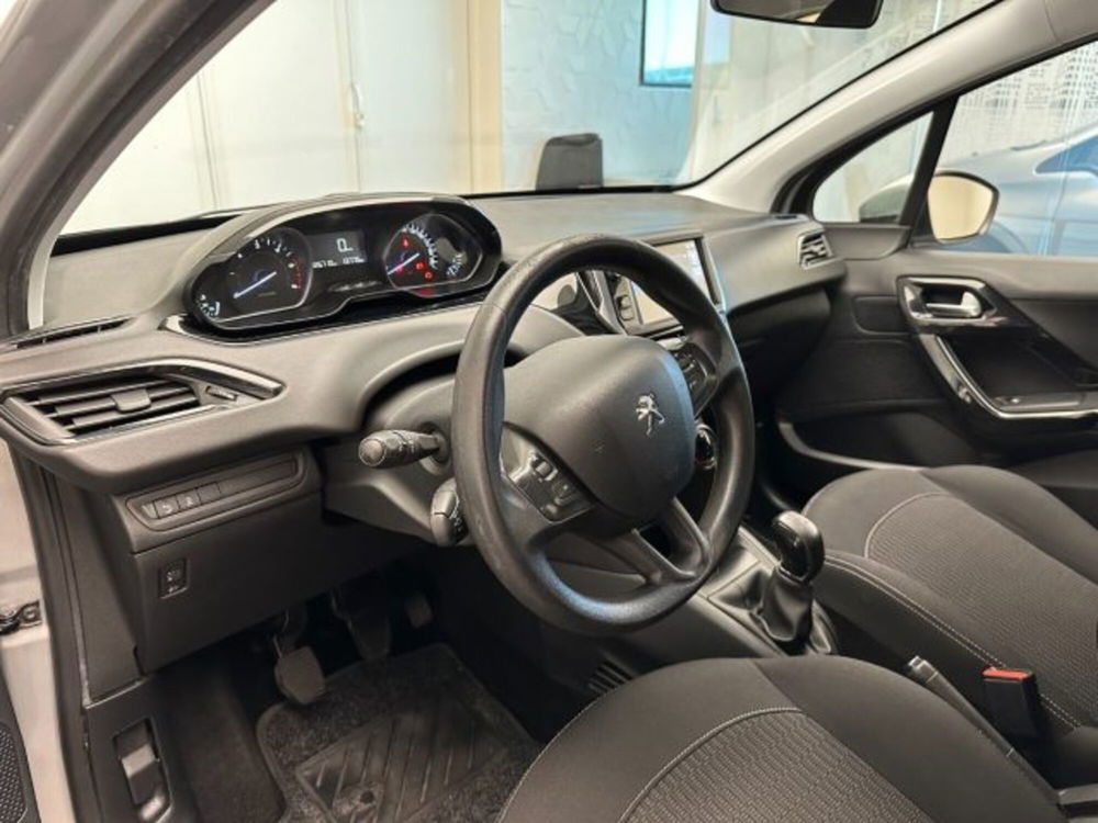 Peugeot 208 usata a Cuneo (9)