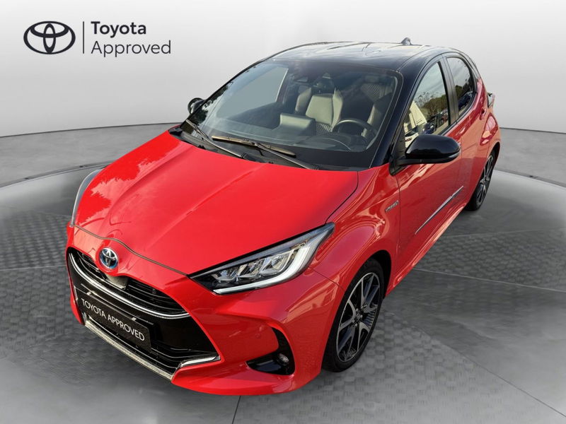 Toyota Yaris 1.5 Hybrid 5 porte Premiere del 2020 usata a Como