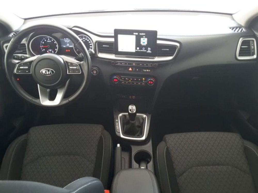 Kia Ceed usata a Firenze (9)