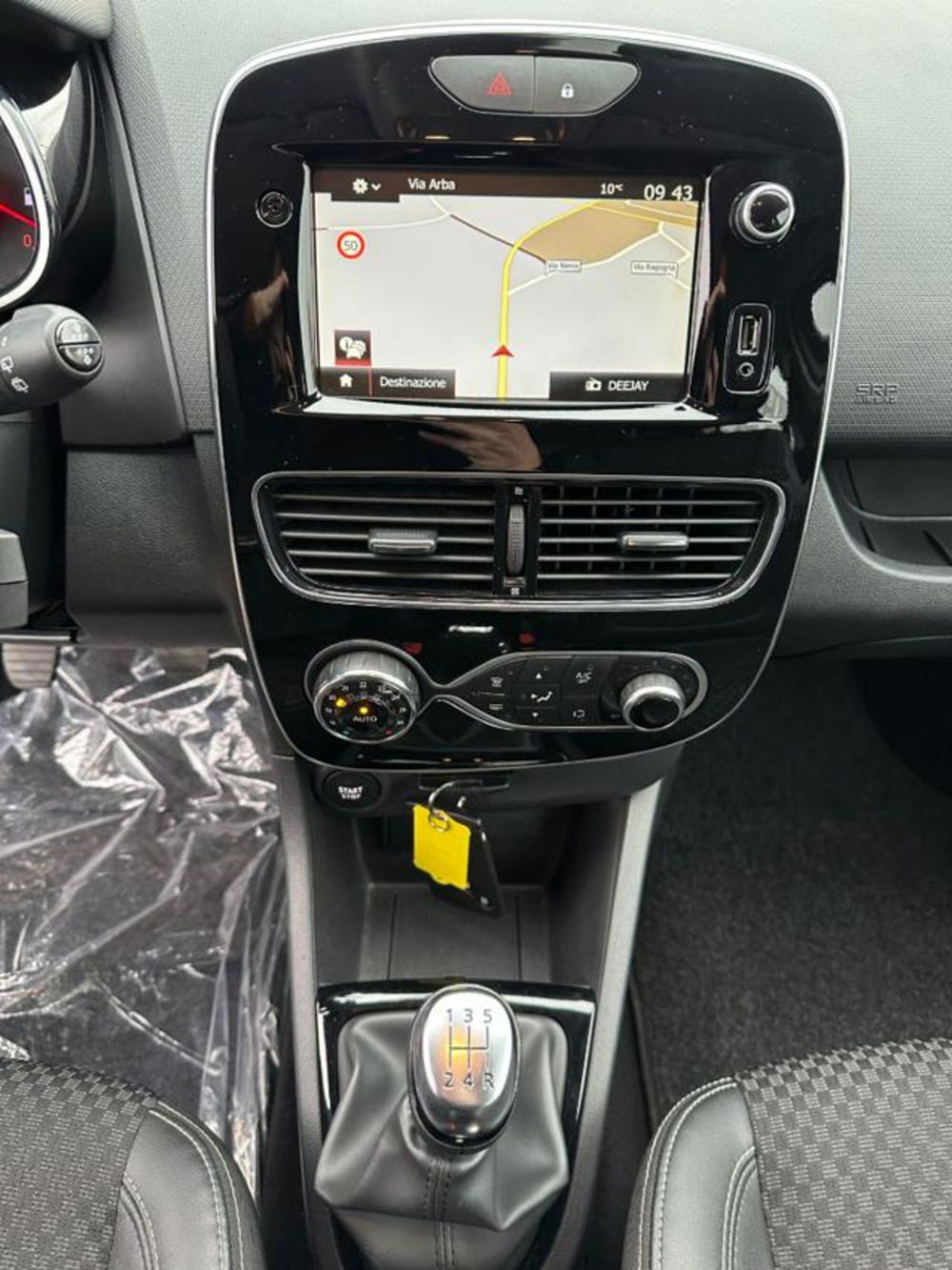 Renault Clio usata a Pordenone (11)