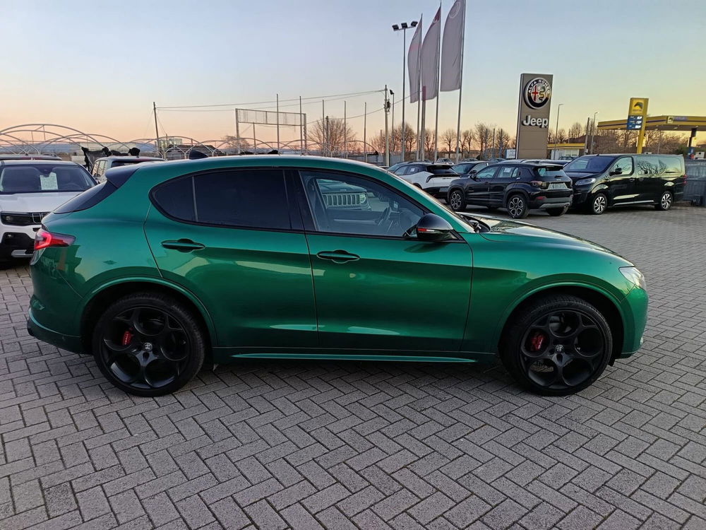 Alfa Romeo Stelvio usata a Alessandria (4)