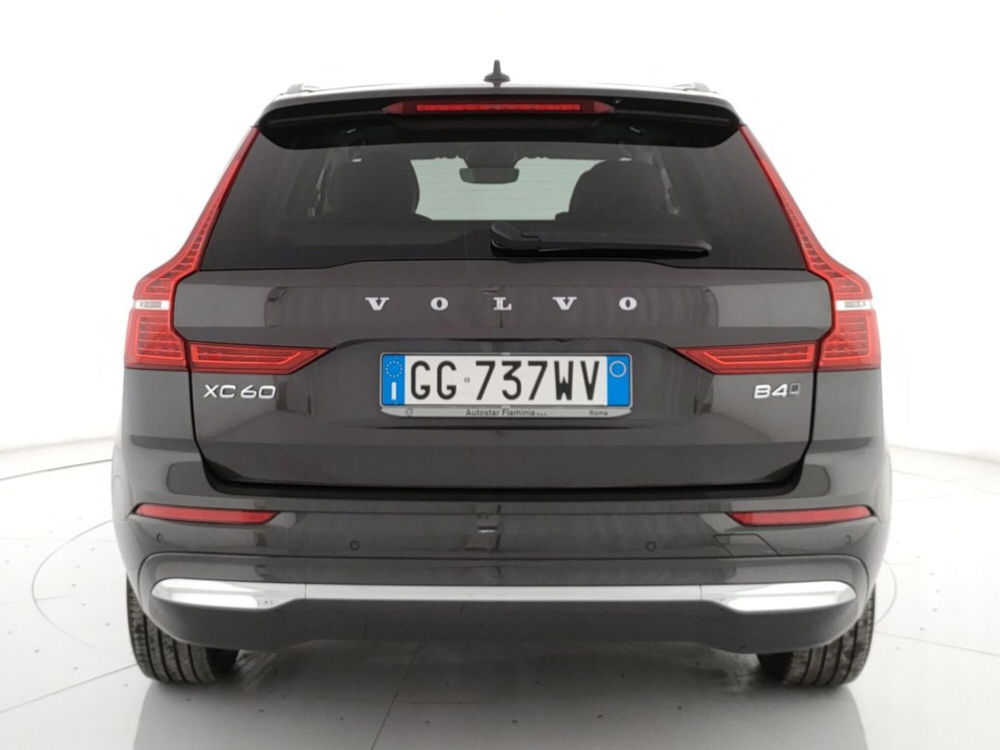 Volvo XC60 usata a Roma (4)