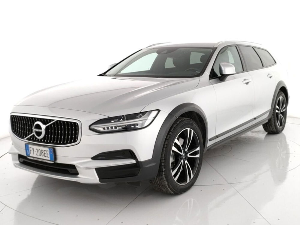 Volvo V90 Cross Country usata a Roma