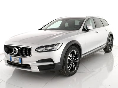 Volvo V90 Cross Country D4 AWD Business Plus del 2019 usata a Roma