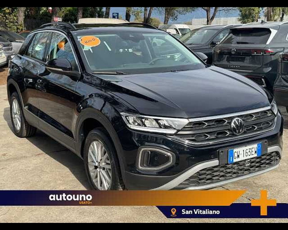 Volkswagen T-Roc nuova a Napoli (7)