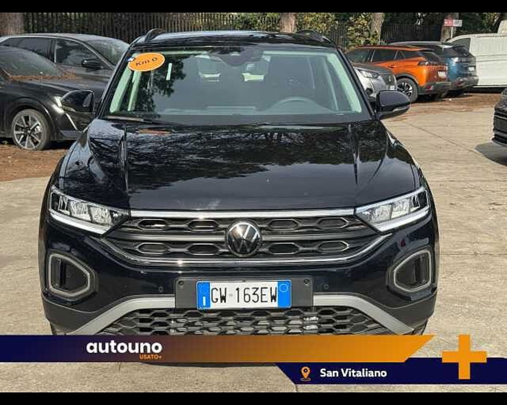 Volkswagen T-Roc nuova a Napoli (8)