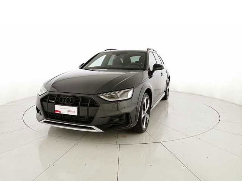 Audi A4 Allroad Allroad 40 2.0 tdi mhev Business Evolution quattro 204cv s-tronic del 2023 usata a San Giovanni Teatino