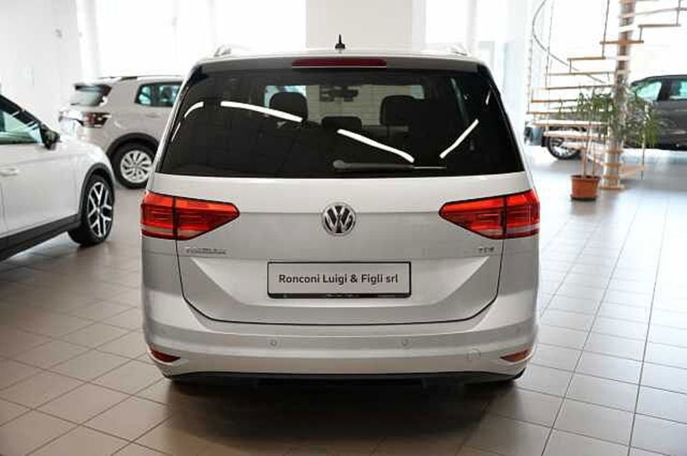 Volkswagen Touran usata a Rovigo (7)