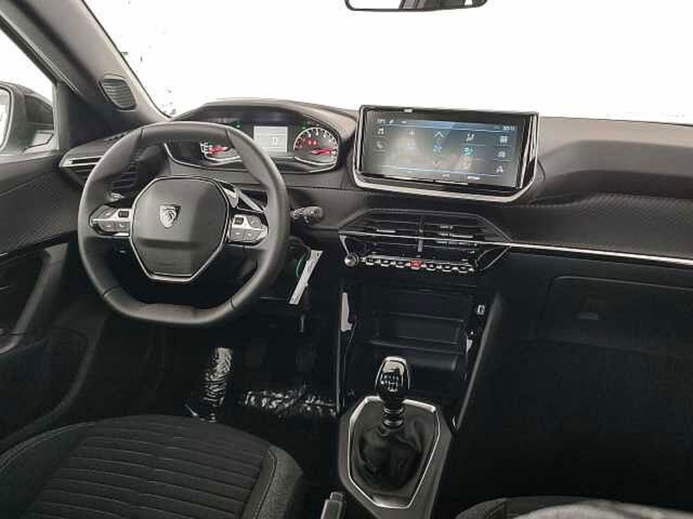 Peugeot 2008 nuova a Palermo (9)