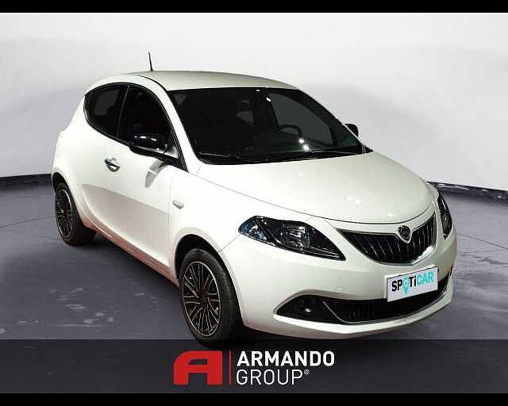 Lancia Ypsilon usata a Cuneo (3)