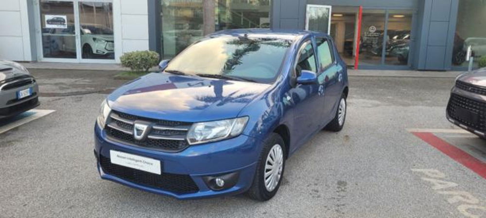 Dacia Sandero usata a Napoli (2)