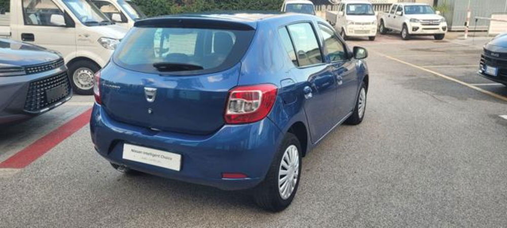 Dacia Sandero usata a Napoli (3)