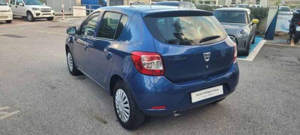 Dacia Sandero usata a Napoli (4)