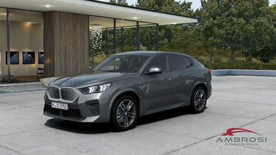 BMW iX2 edrive 20 MSport nuova a Viterbo