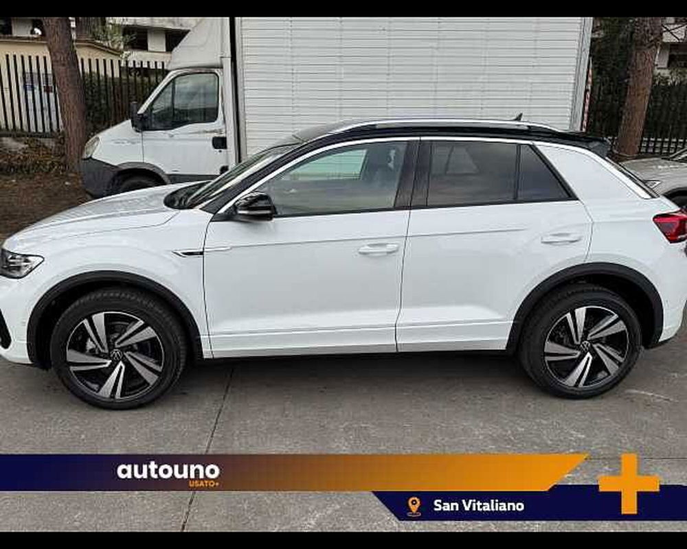 Volkswagen T-Roc nuova a Napoli (2)