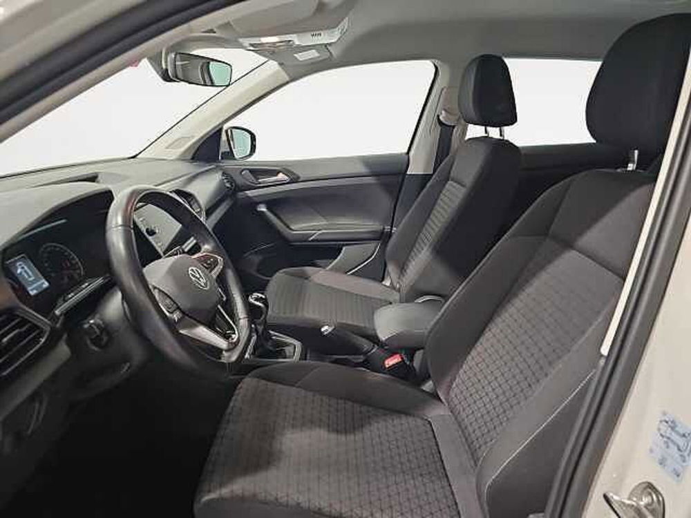 Volkswagen T-Cross usata a Lecco (11)