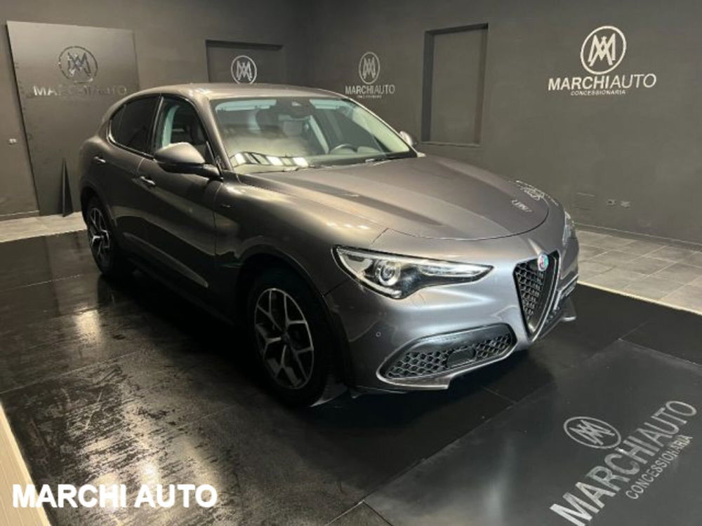 Alfa Romeo Stelvio usata a Perugia (3)